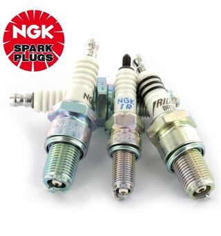 NGK T&#228;ndstift Honda 02-08 CRF450R 05-17